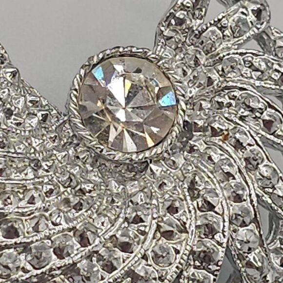 SarahCoventry "Evening Splendor" SilverTone Rhinestone Swirl Elegant Stmt Brooch - Picture 5 of 16
